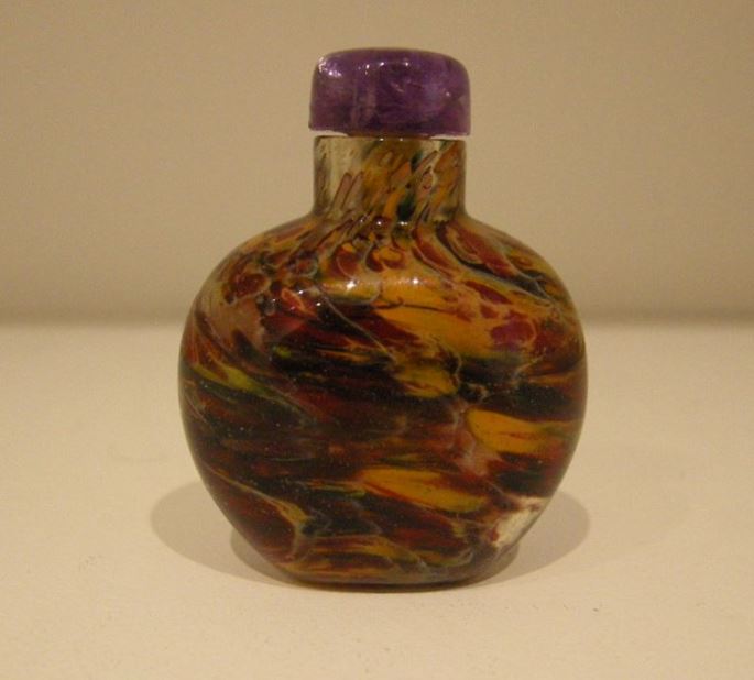 Swirl glass snuff bottle of different colors - red yellow black | MasterArt